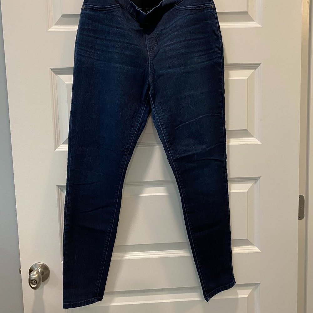 Vera Wang Dark Wash Jeggings